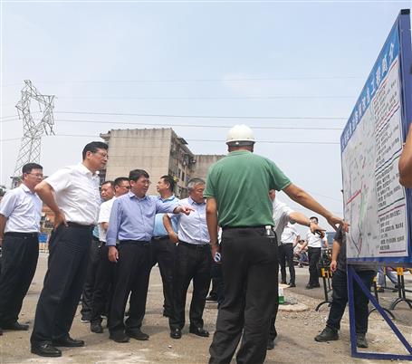 ����������쿵���վ�ܱ�·��ˢ�¹��̵���