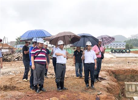 ����ѧ��¹կ������ѧ��Ŀ��չ�徲��������