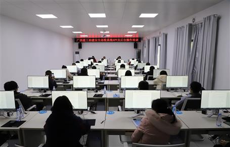 ��˾�����徲Ѳ��ϵͳAPP����̨������ѵ��