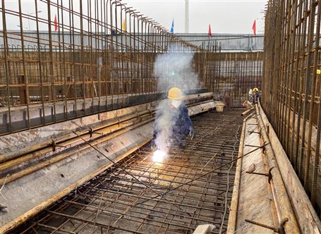 �����20�졤���һ���ȣ��ˣ��� ȫ���Ը�������   ͳ���˸Ͻ���