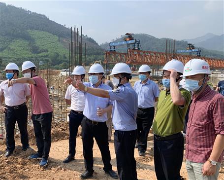 ½�Ե����Ǹ���й�·�ڰ��������ͨ�����ۺϻ�����ʩ��Ŀ����