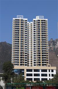 ���ֹ�˾�׸���Ӫ������Ŀ˳��ͨ���깤�Ž�����