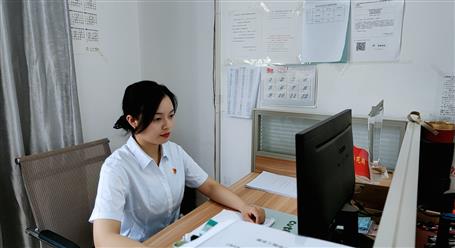 ��������һ�ȡ��м�ʹ������ģ�����������������Ƶĺ�����