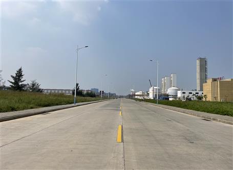 ���Ǹ۸������ص����·ͨ������