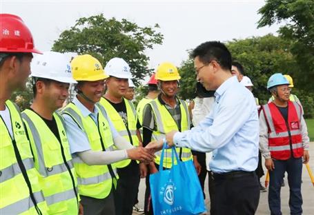 ��־�����ڰ˷ֹ�˾��Ŀ��չ��ս���� ��������ο���˶�